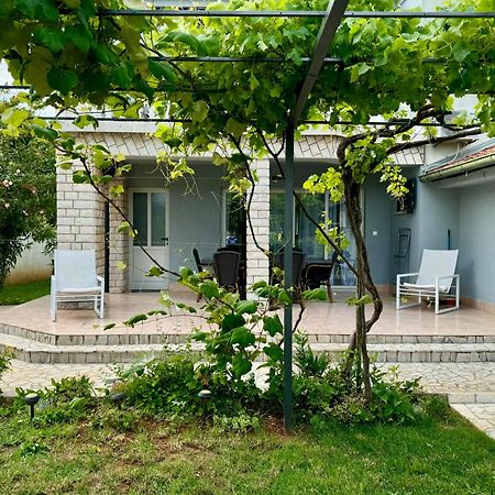 Enna Apartment A Meerblick Perfect Location Medulin Buitenkant foto