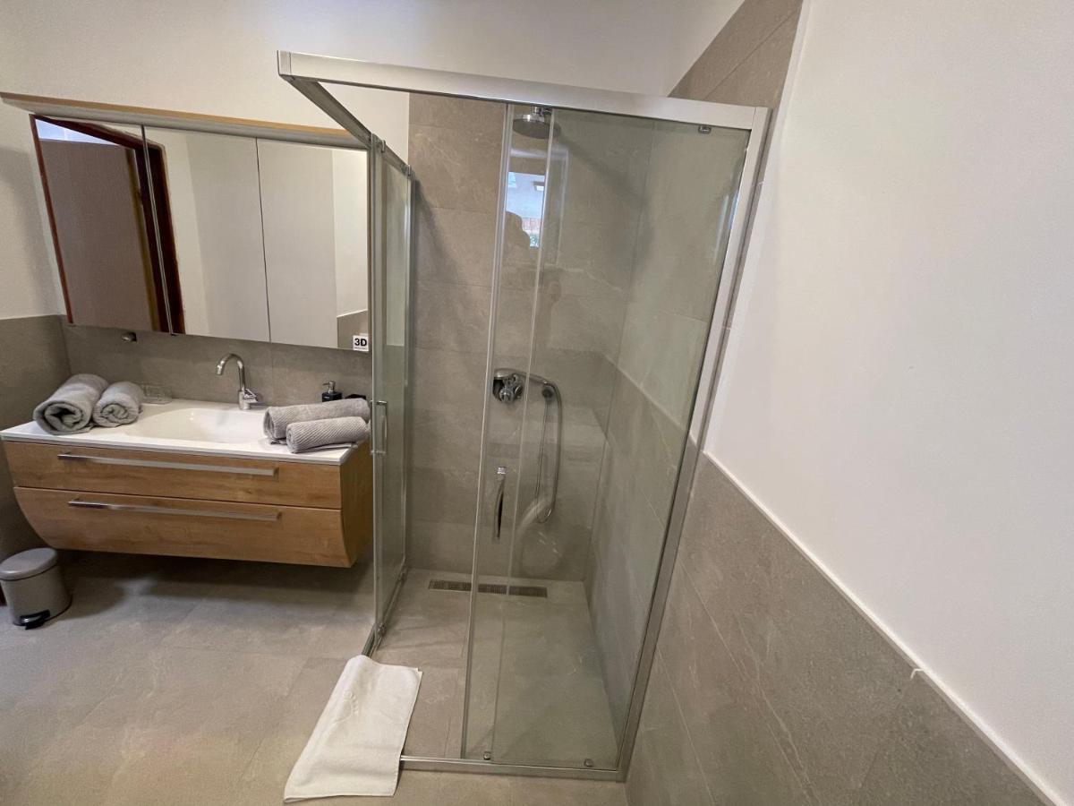 Enna Apartment A Meerblick Perfect Location Medulin Buitenkant foto