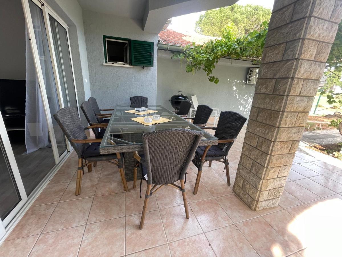 Enna Apartment A Meerblick Perfect Location Medulin Buitenkant foto