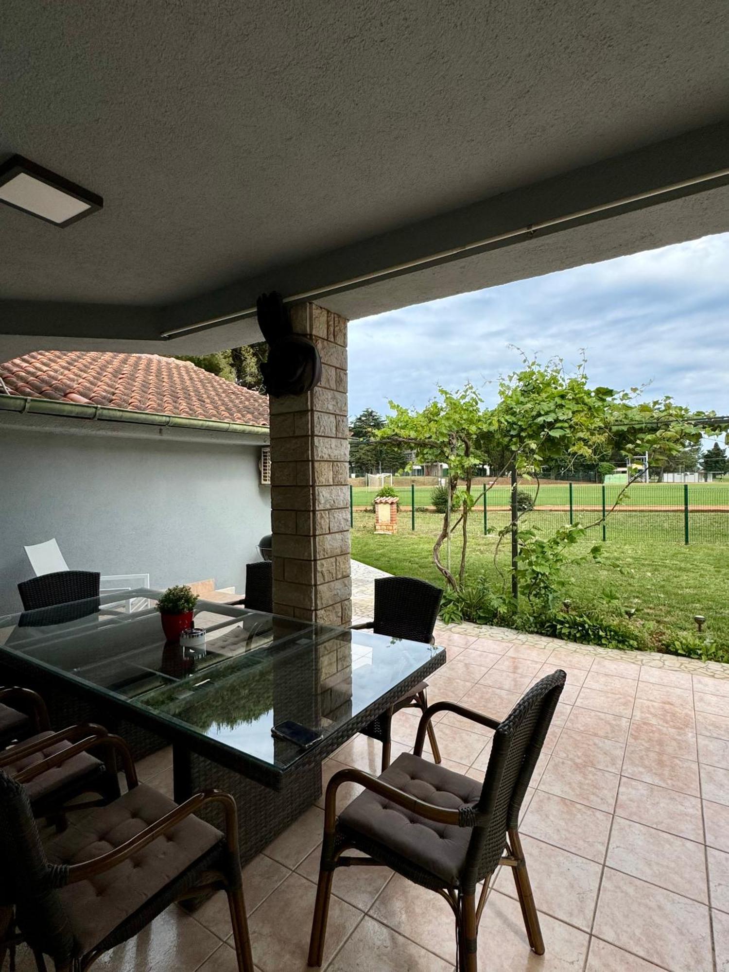 Enna Apartment A Meerblick Perfect Location Medulin Buitenkant foto