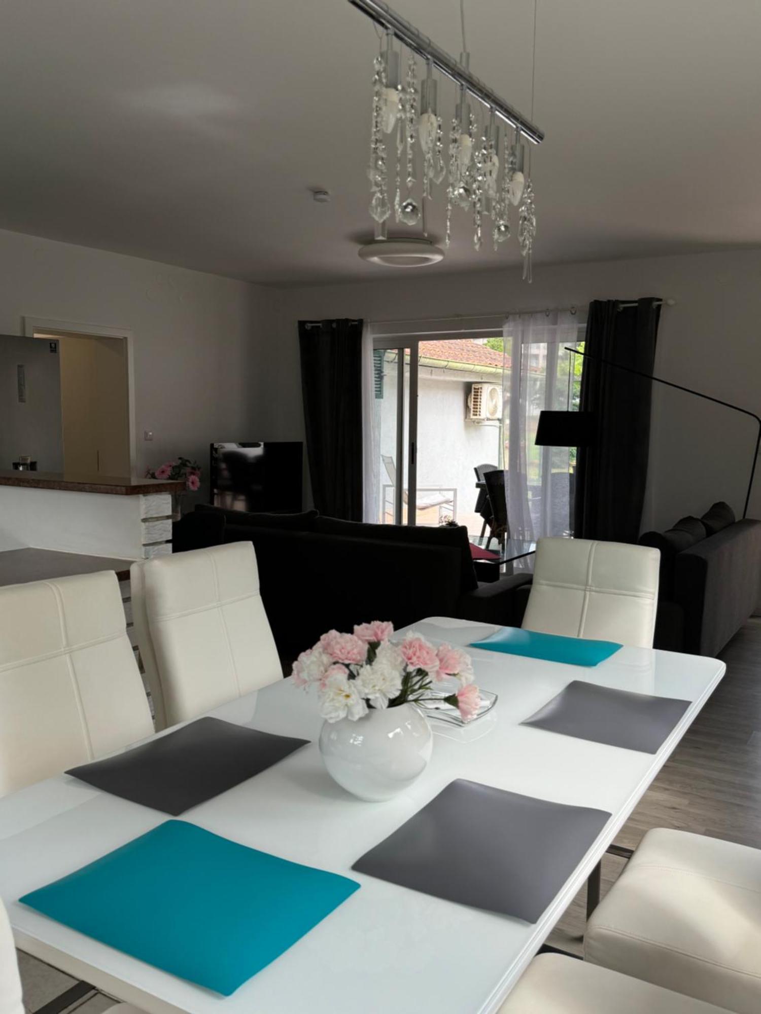 Enna Apartment A Meerblick Perfect Location Medulin Buitenkant foto